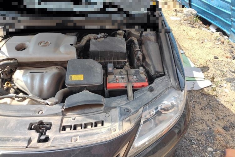 Used Lexus ES 2013 250 Elite Edition Engine Bay Left
