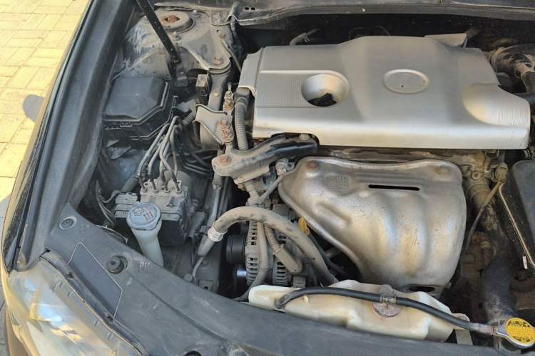 Used Lexus ES 2013 250 Elegant Edition Engine Bay Right