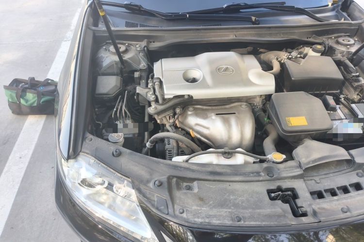 Used Lexus ES 2013 250 Elite Edition Engine Bay Right
