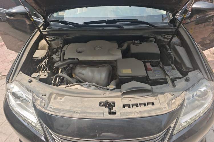 Used Lexus ES 2013 250 Elite Edition Engine Bay