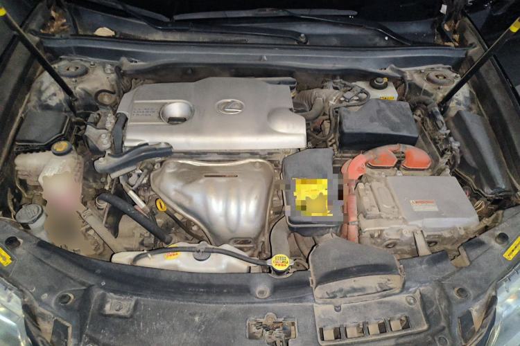 Used Lexus ES 2013 300h Elite Edition Engine Bay