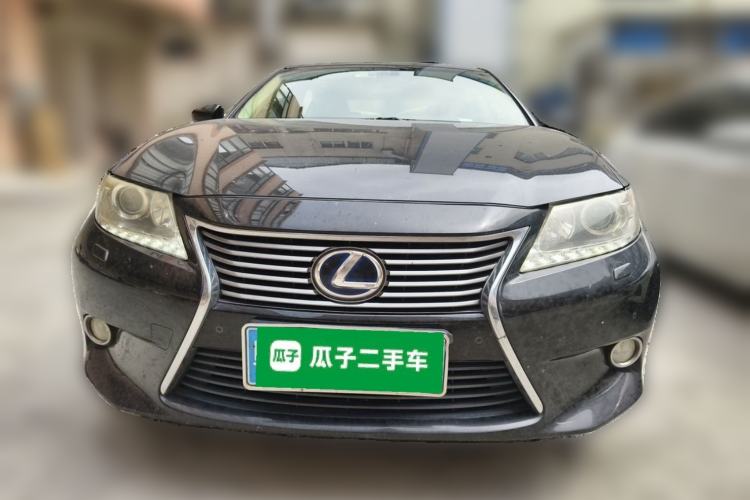 Used Lexus ES 2013 300h Elite Edition Front