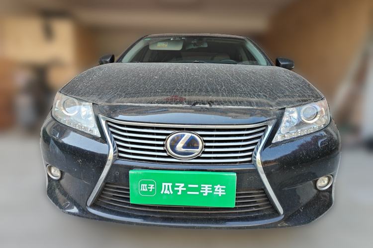 Used Lexus ES 2013 300h Elite Edition Front