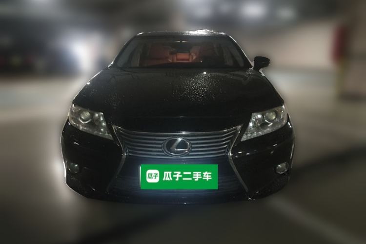 Used Lexus ES 2013 250 Elegant Edition Front