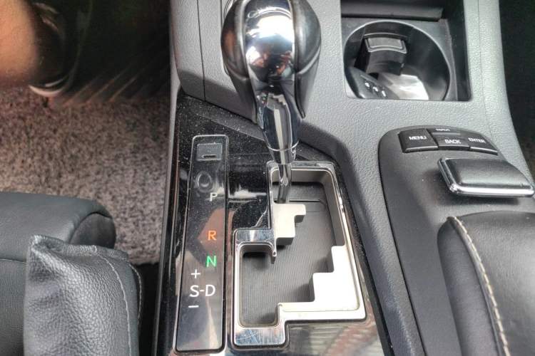 Used Lexus ES 2013 250 Elite Edition Gear Lever