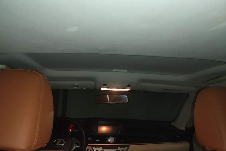 Used Lexus ES 2013 250 Elegant Edition Headliner