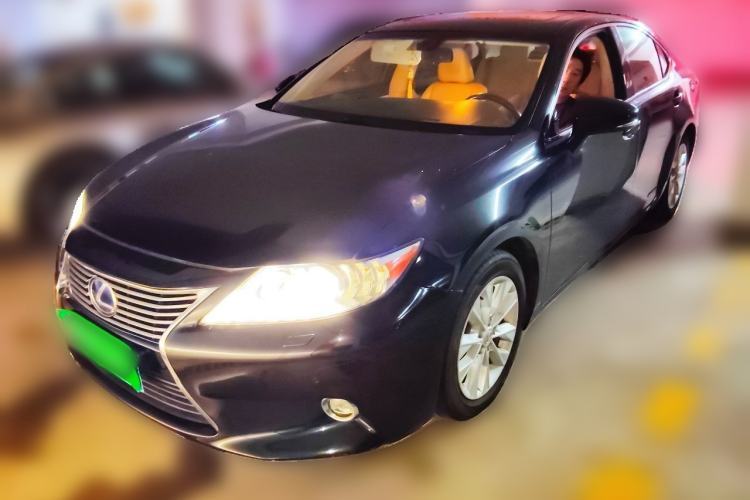 Lexus ES 2013 300h Elite Edition مستعملة Guazi used car, China used car export, Used car for sale, Used  cars, Cheapest cars for sale
