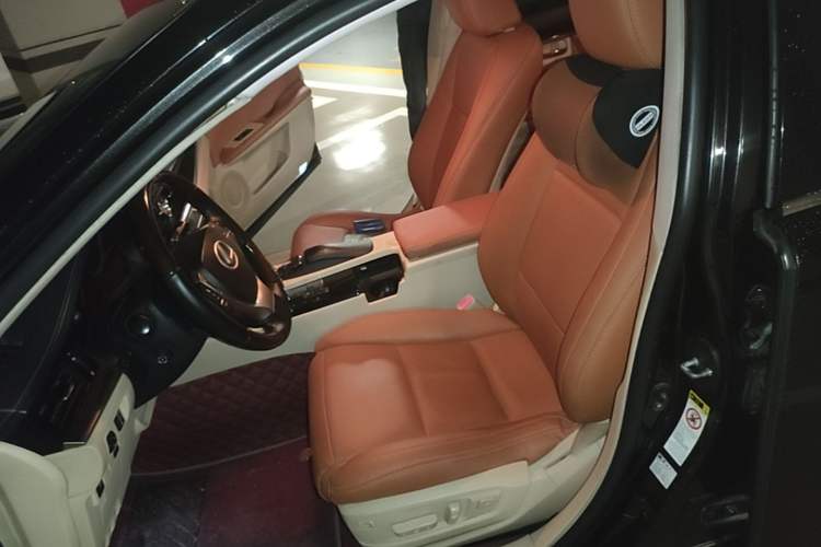 Used Lexus ES 2013 250 Elegant Edition Left Front Seat