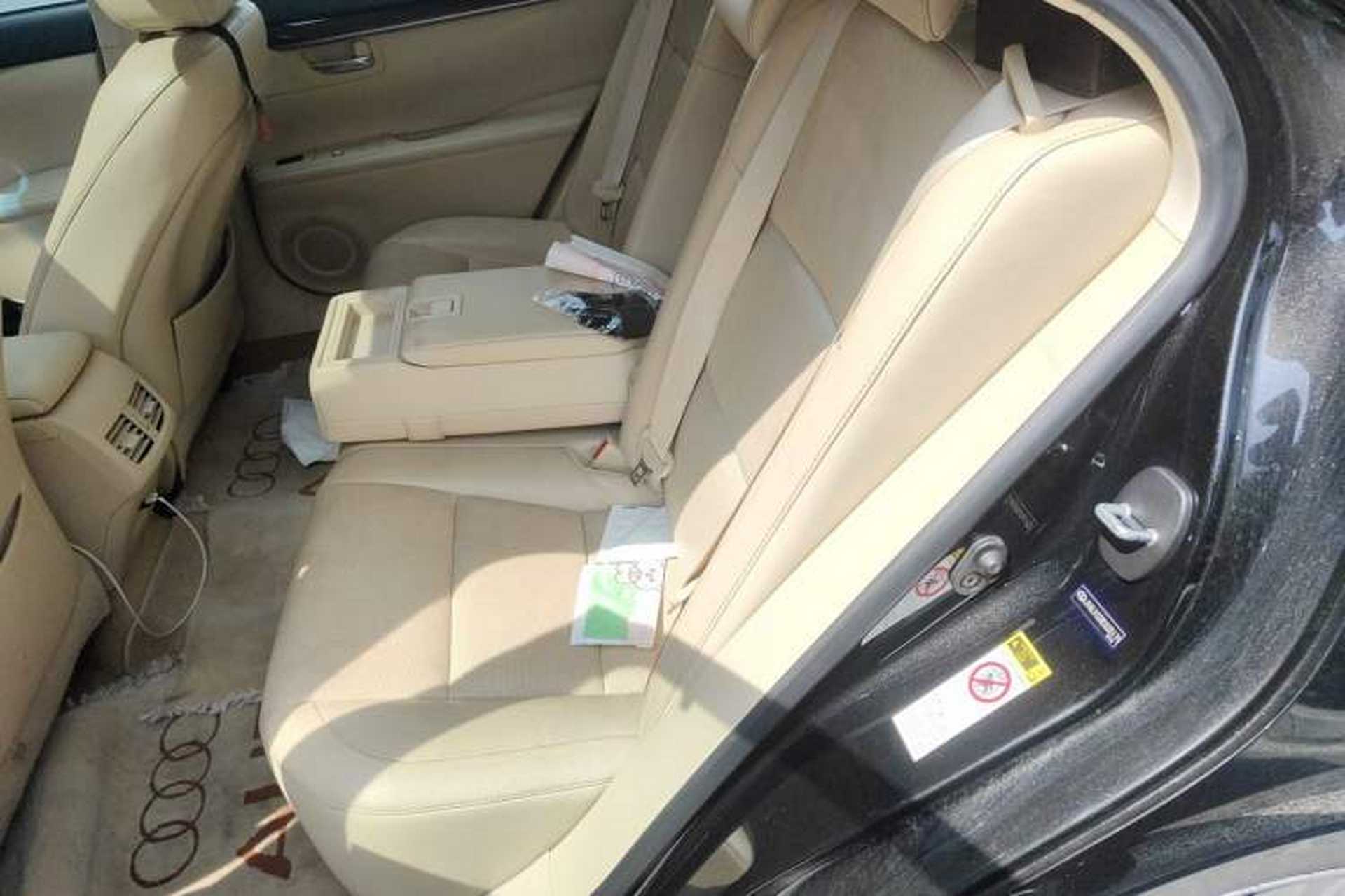 Used Lexus ES 2013 250 Elegant Edition Left Rear Seat