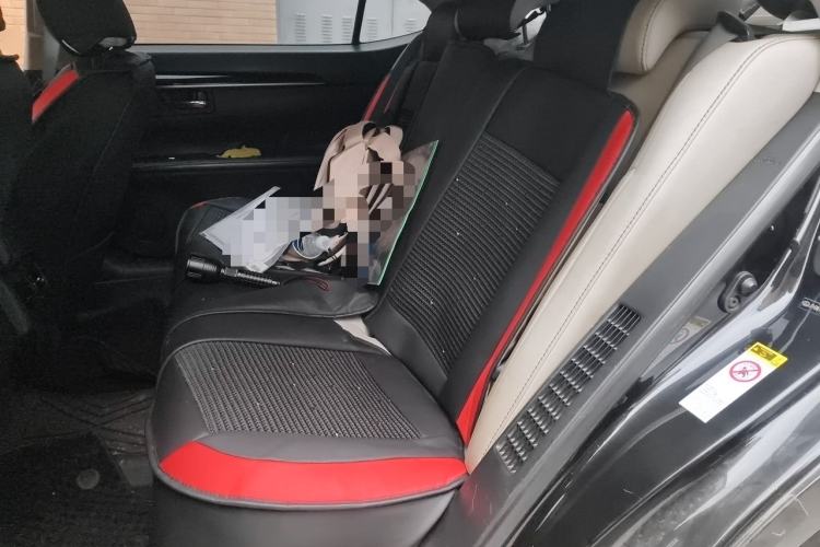 Used Lexus ES 2013 300h Elite Edition Left Rear Seat