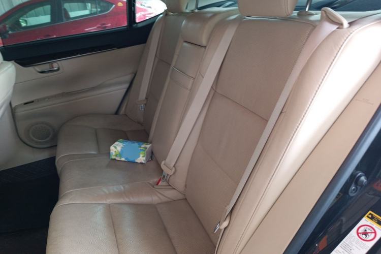 Used Lexus ES 2013 250 Elegant Edition Left Rear Seat