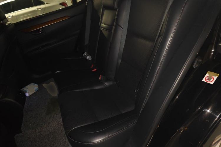 Used Lexus ES 2013 250 Elegant Edition Left Rear Seat