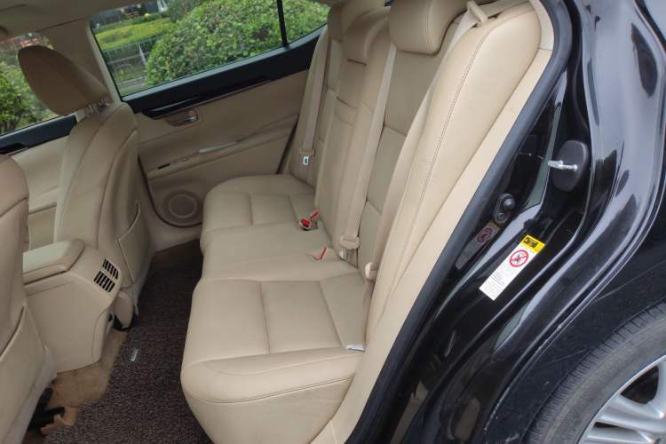 Used Lexus ES 2013 250 Elite Edition Left Rear Seat