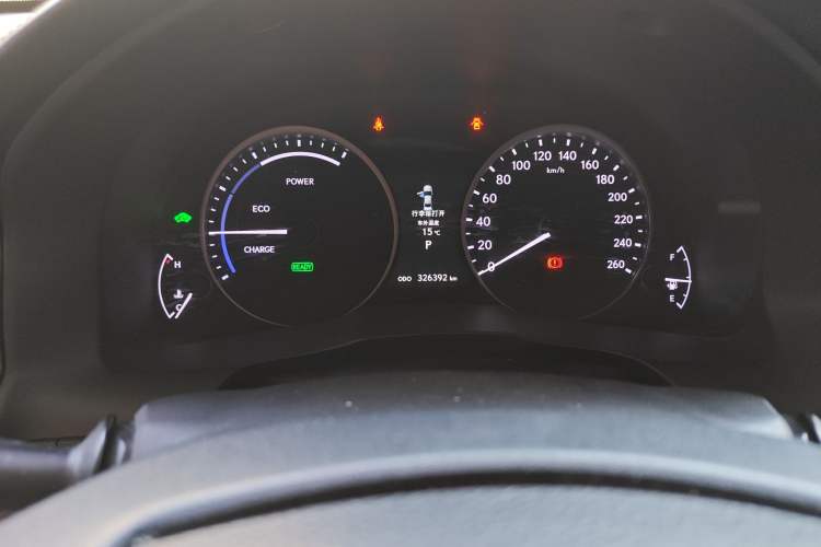 Used Lexus ES 2013 300h Elite Edition Odometer Close Up