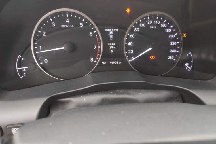 Used Lexus ES 2013 250 Elite Edition Odometer Close Up