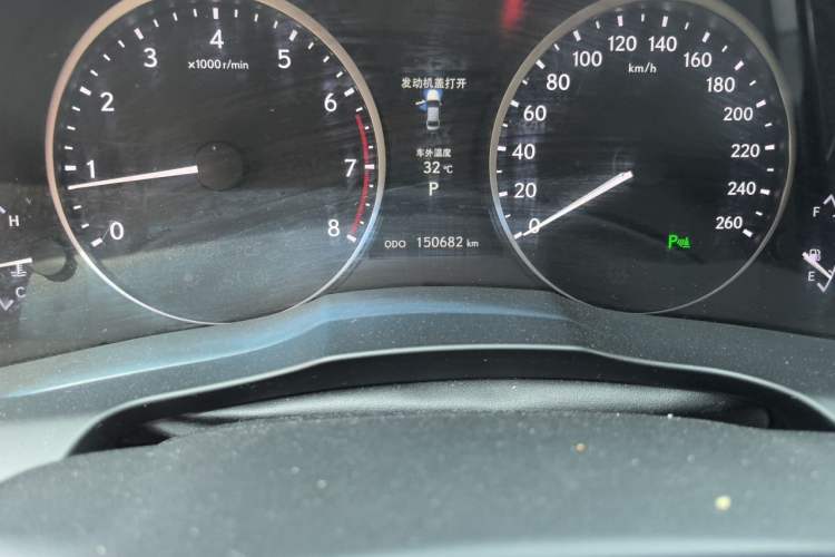 Used Lexus ES 2013 250 Elite Edition Odometer Close Up