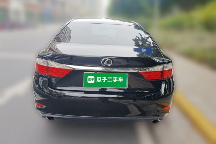 Used Lexus ES 2013 250 Elite Edition Rear