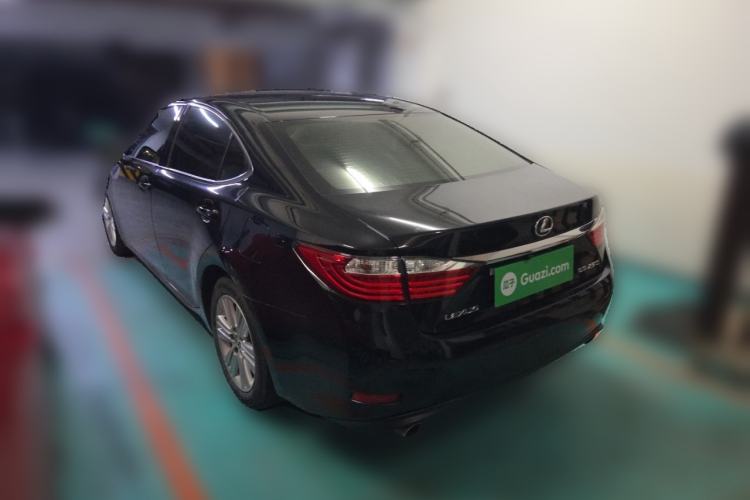 Used Lexus ES 2013 250 Elite Edition Rear Left 45 Deg