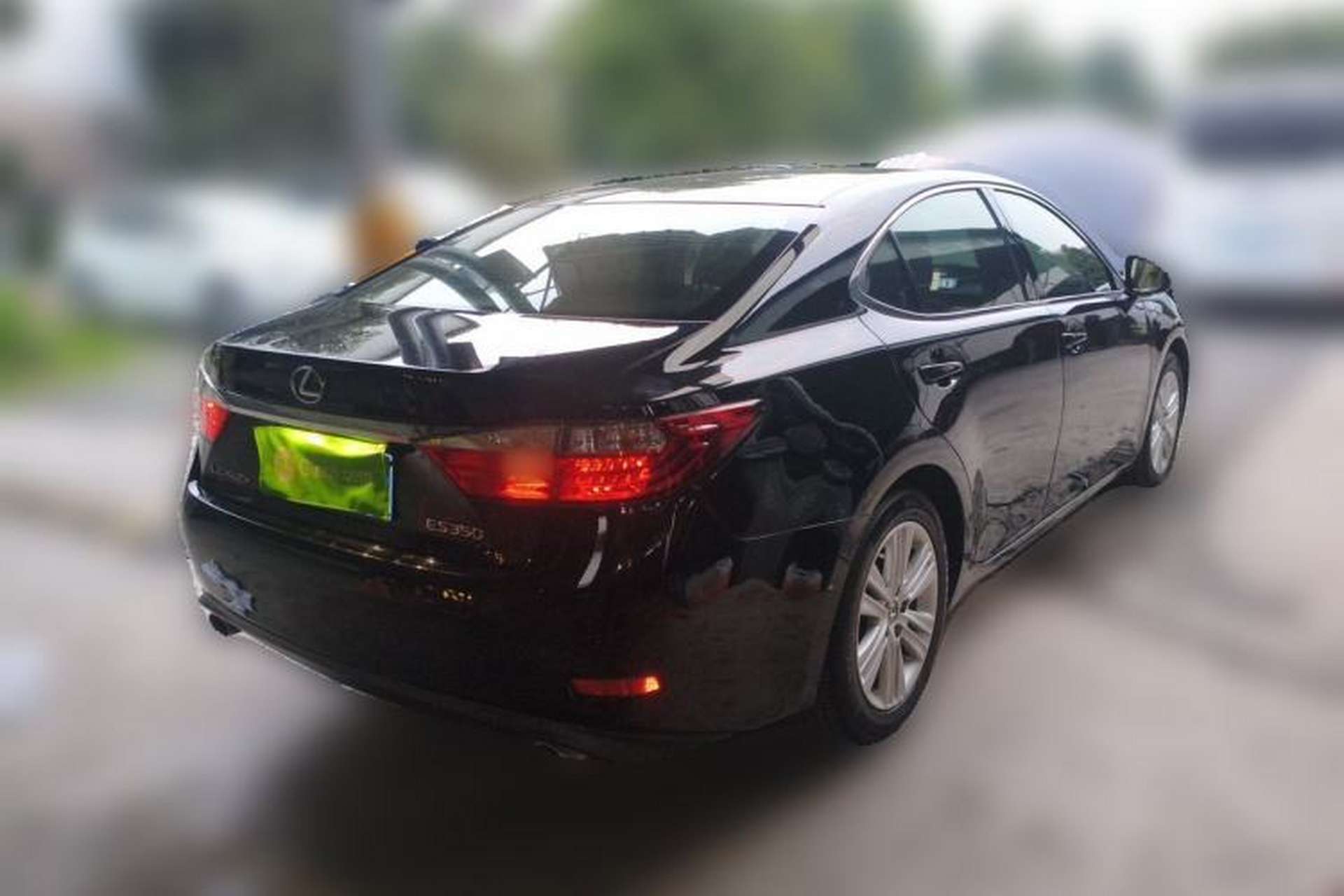Used Lexus ES 2013 350 Elegant Edition Rear Right 45 Deg