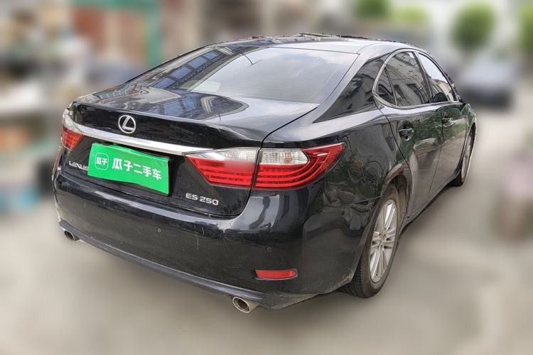 Used Lexus ES 2013 250 Elite Edition Rear Right 45 Deg