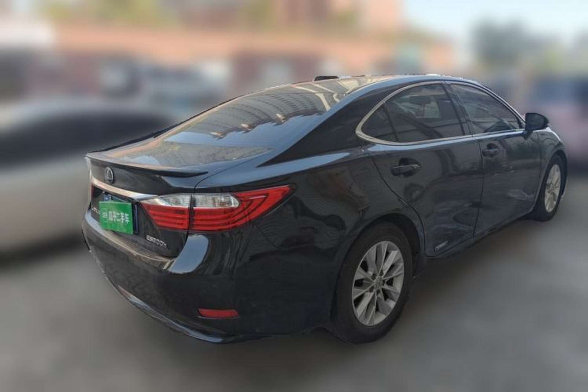 Used Lexus ES 2013 300h Elite Edition Rear Right 45 Deg