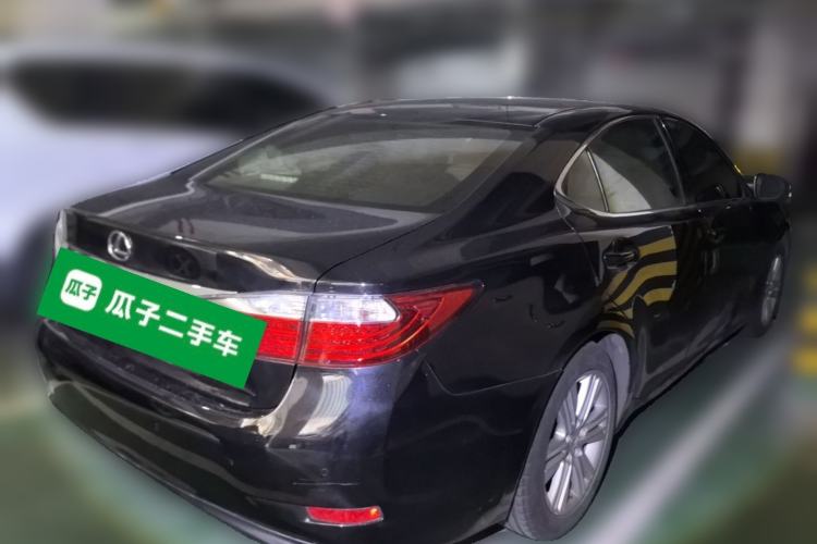 Used Lexus ES 2013 250 Elite Edition Rear Right 45 Deg