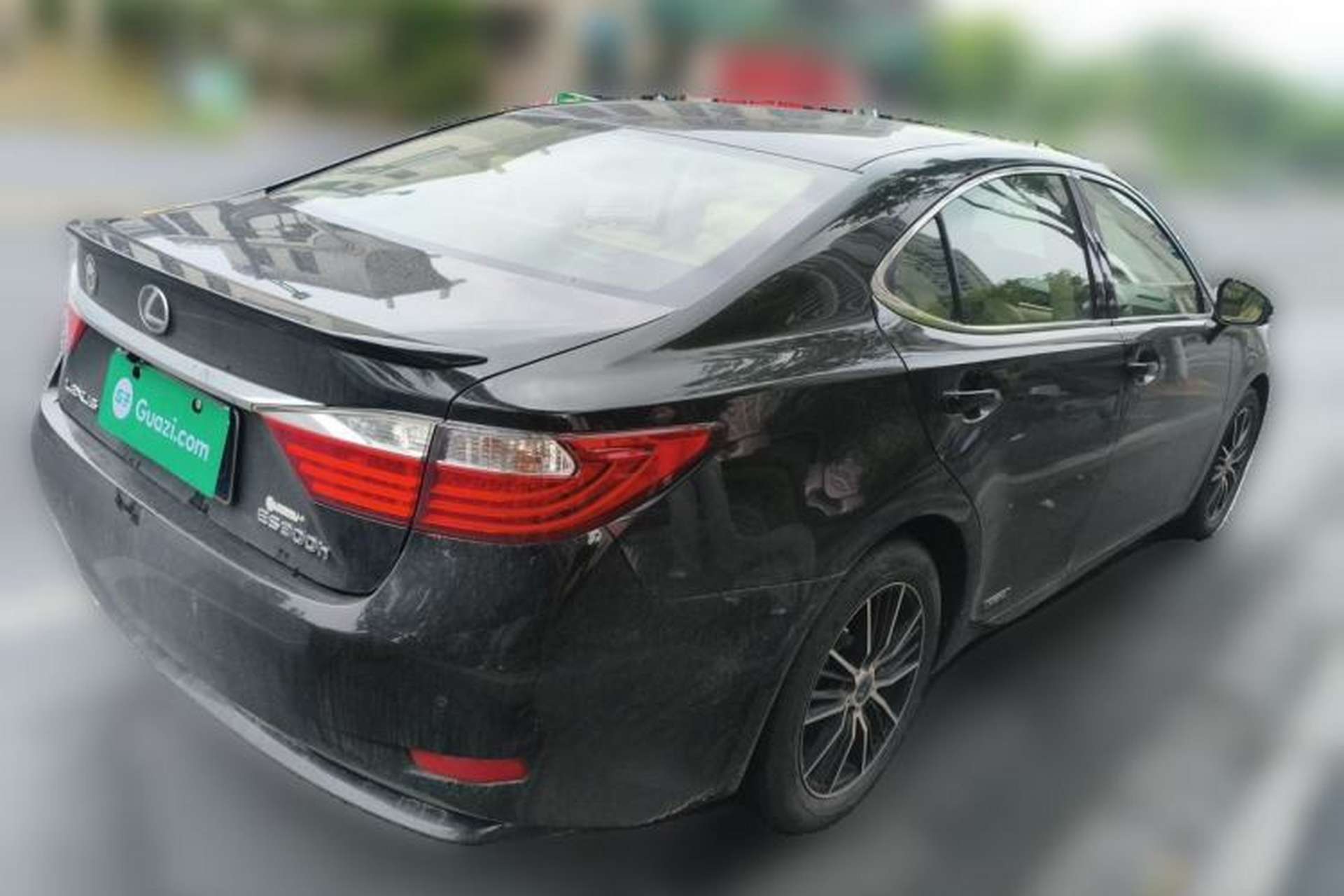 Used Lexus ES 2013 300h Elite Edition Rear Right 45 Deg