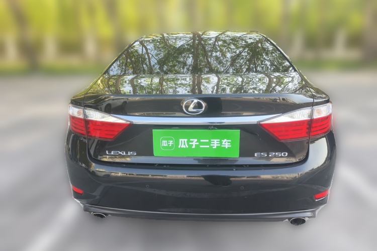 Used Lexus ES 2013 250 Elite Edition Rear