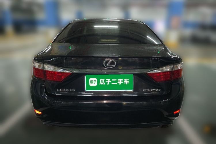 Used Lexus ES 2013 250 Elite Edition Rear