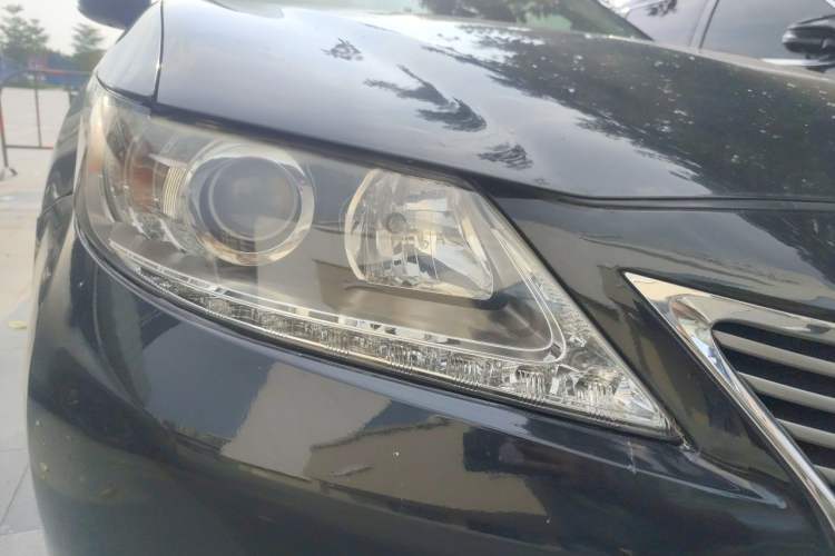 Used Lexus ES 2013 250 Elite Edition Right Front Headlight