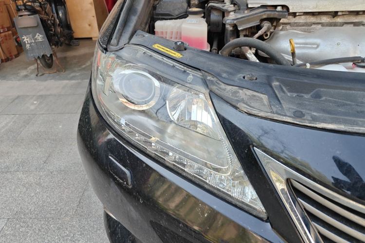 Used Lexus ES 2013 300h Elite Edition Right Front Headlight