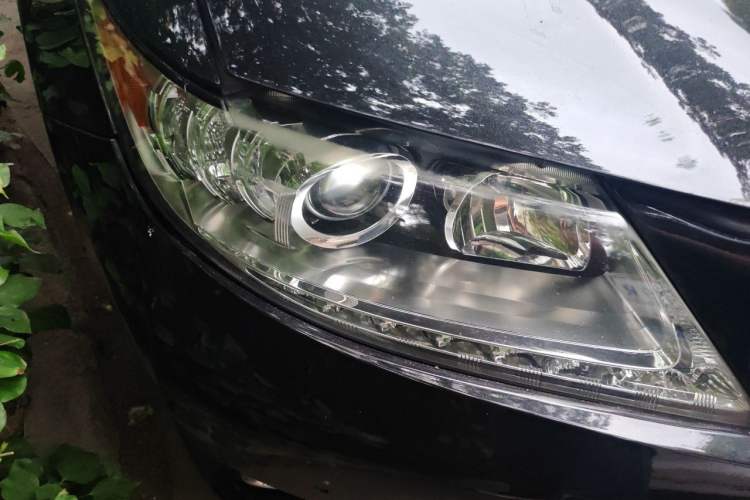 Used Lexus ES 2013 250 Elite Edition Right Front Headlight