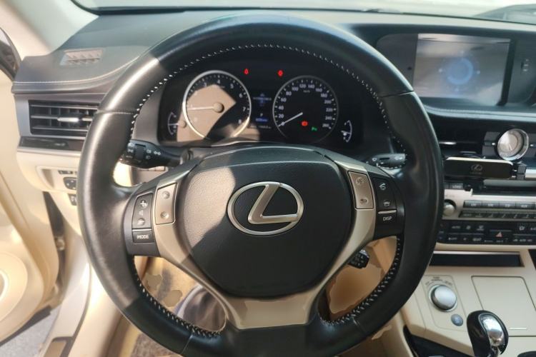 Used Lexus ES 2013 250 Elite Edition Steering Wheel