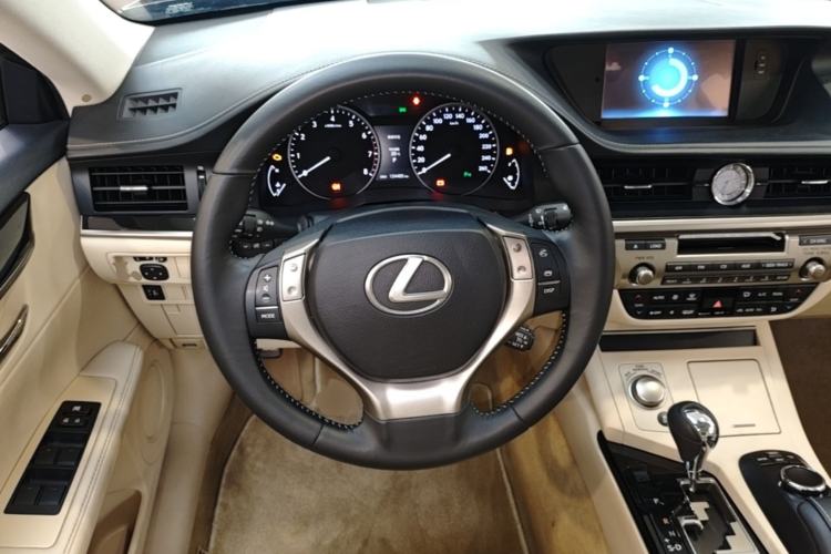 Used Lexus ES 2013 250 Elite Edition Steering Wheel