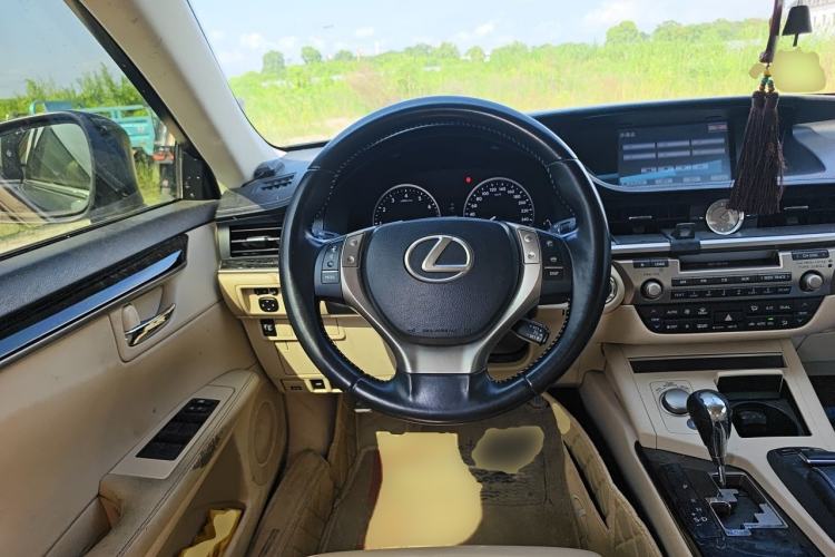 Used Lexus ES 2013 250 Elite Edition Steering Wheel