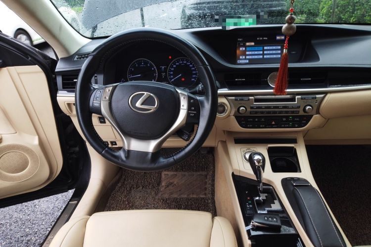 Used Lexus ES 2013 250 Elite Edition Steering Wheel