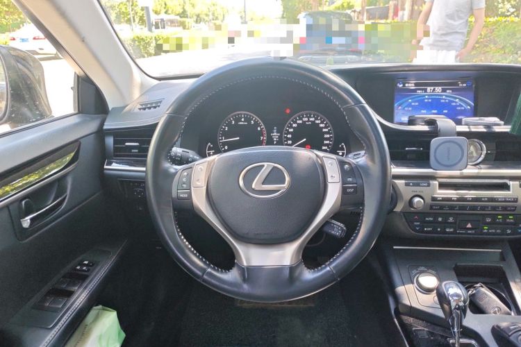 Used Lexus ES 2013 250 Elite Edition Steering Wheel