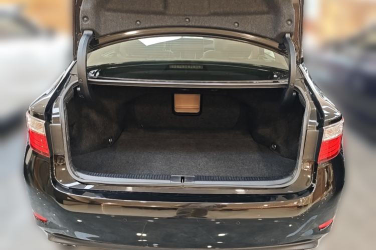Used Lexus ES 2013 250 Elite Edition Trunk