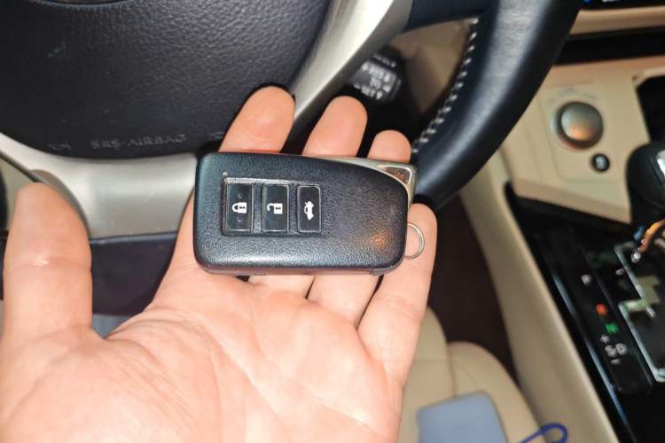 Used Lexus ES 2013 250 Elite Edition Vehicle Key