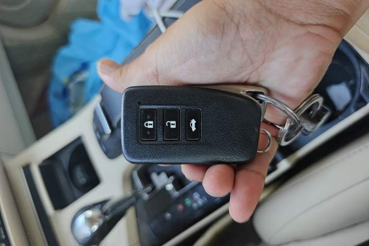 Used Lexus ES 2013 250 Elite Edition Vehicle Key