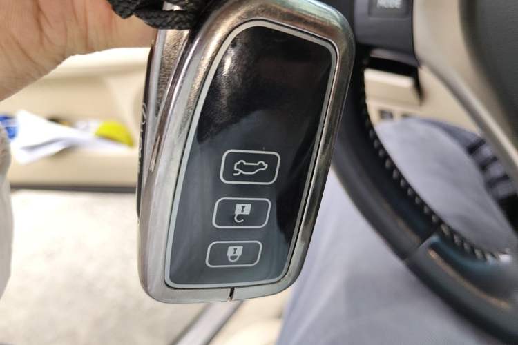 Used Lexus ES 2013 250 Elite Edition Vehicle Key