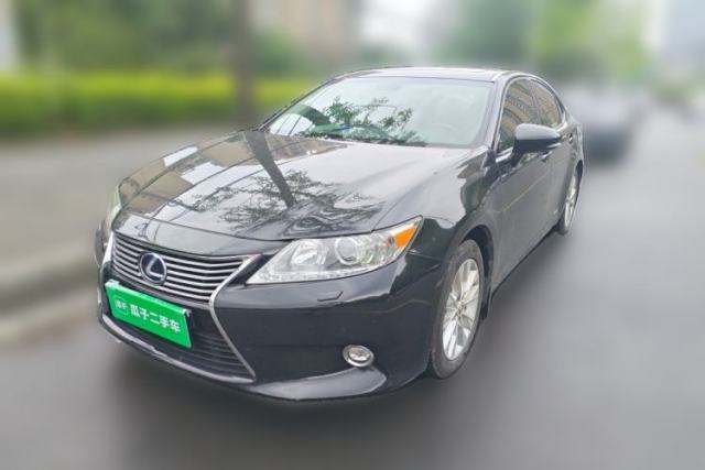 Used Lexus ES 2013 300h Elite Edition
