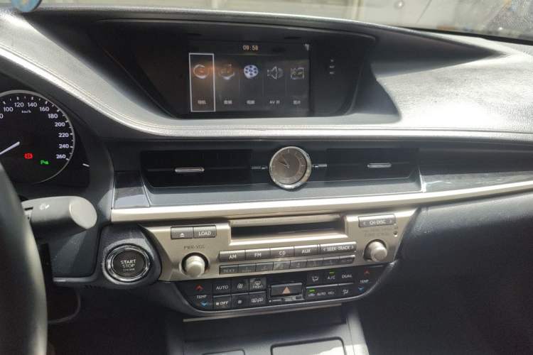 Used Lexus ES 2013 250 Elite Edition Audio And AC Panel