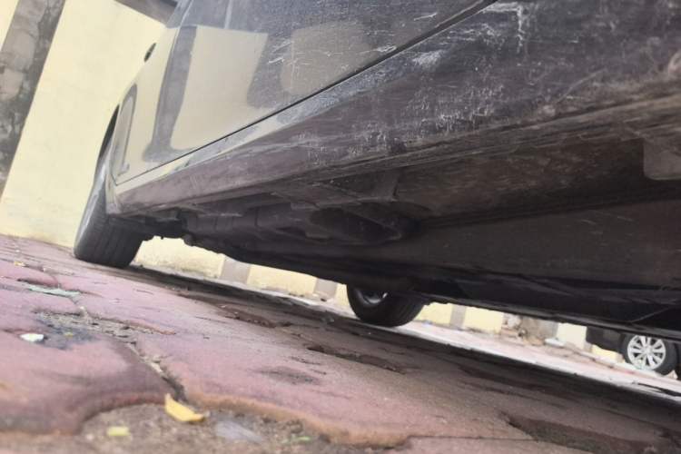 Used Lexus ES 2013 300h Elite Edition Chassis Front Right