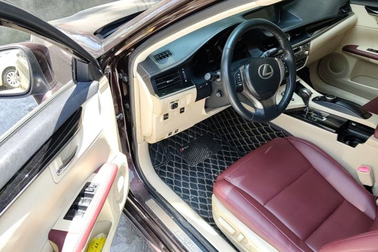 Used Lexus ES 2013 250 Elite Edition Driver Seat