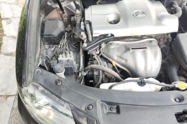 Used Lexus ES 2013 250 Elite Edition Engine Bay Right