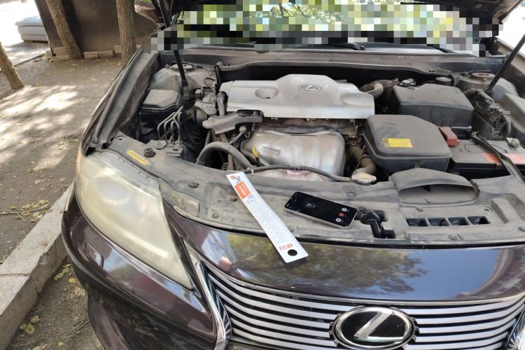 Used Lexus ES 2013 250 Elegant Edition Engine Bay Right
