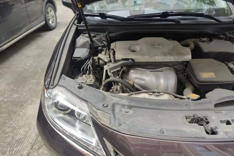 Used Lexus ES 2013 250 Elite Edition Engine Bay Right