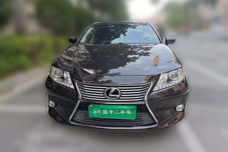 Used Lexus ES 2013 250 Elegant Edition Front