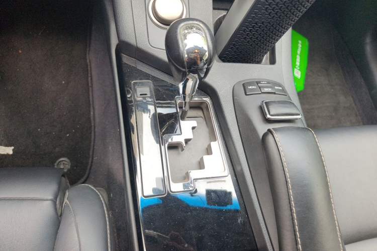 Used Lexus ES 2013 250 Elite Edition Gear Lever